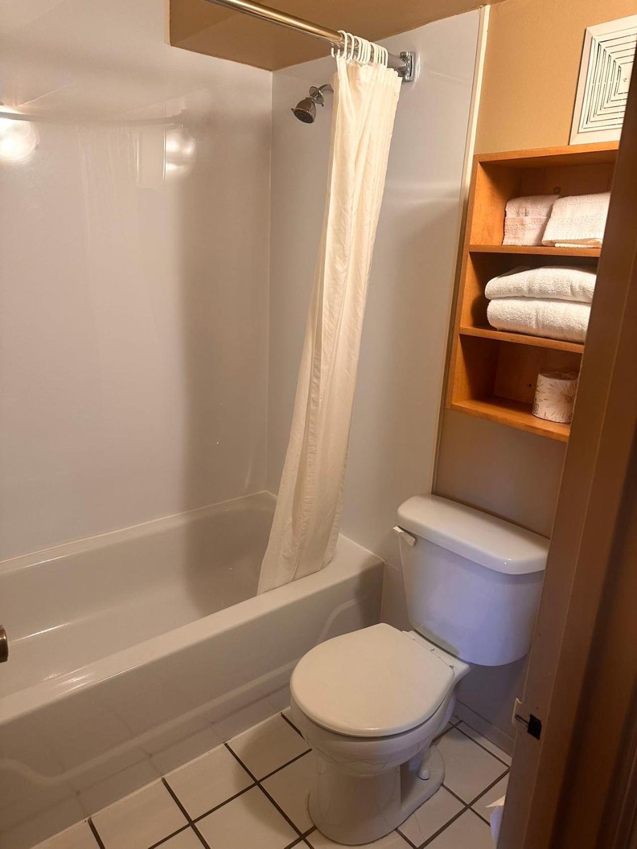 Hotel Motel Blanchet Drummondville Buitenkant foto